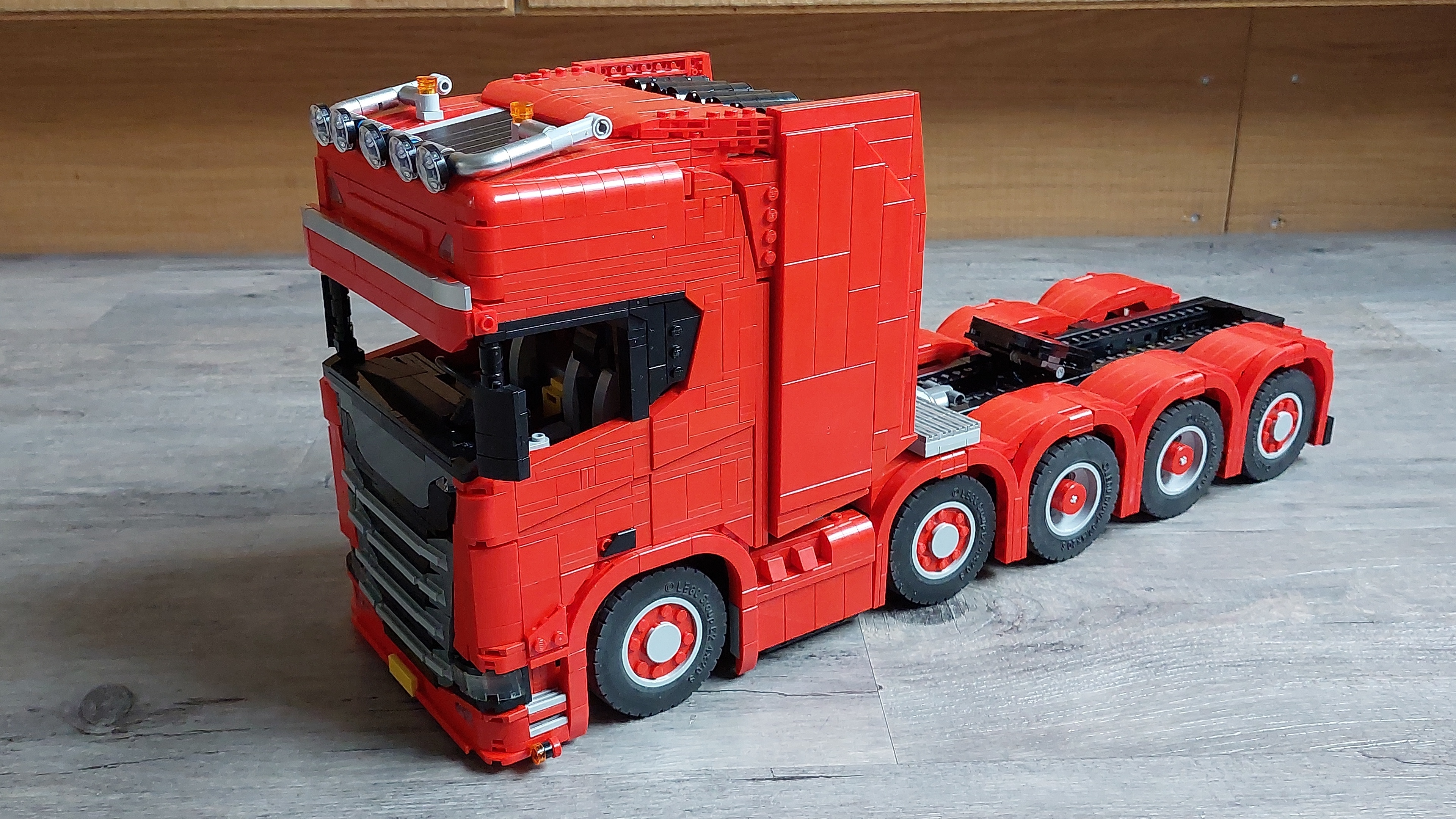 Afbeeldingslocatie: https://tweakers.net/i/yUJd8r1qH3udwe78mKwuYGhdmDY=/fit-in/4920x3264/filters:max_bytes(3145728):no_upscale():strip_icc():strip_exif()/f/image/dW4Hc7jXpTvVYKst5n3Zv14b.jpg?f=user_large