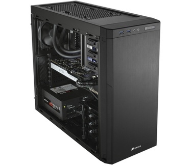 Corsair Carbide 330R Zwart