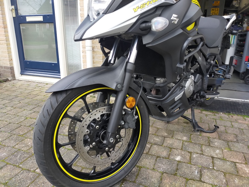 Afbeeldingslocatie: https://tweakers.net/i/yVQ1WN-KlyBsPTURLI-hK0MkYEM=/800x/filters:strip_icc()/f/image/jcwHmzEHuEkB4Fqr1pSedK1Y.jpg?f=fotoalbum_large