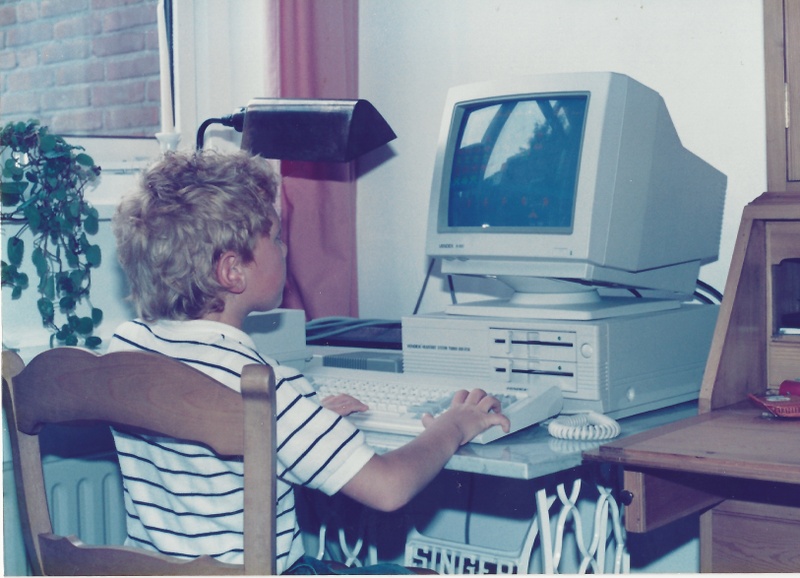 Afbeeldingslocatie: https://tweakers.net/i/yWIGT0X_VgWcamQwhuU8NKI0FRc=/800x/filters:strip_icc():strip_exif()/f/image/62pa0kLM6RdxsaRoXLCDcf6M.jpg?f=fotoalbum_large