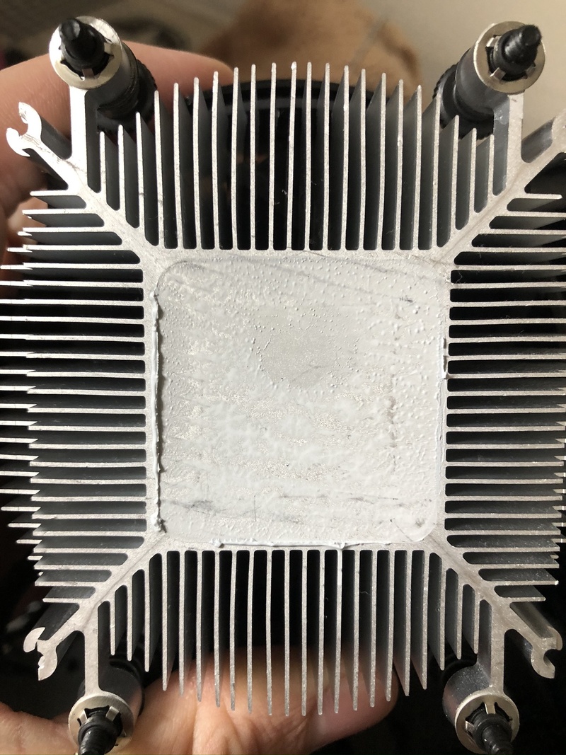 Afbeeldingslocatie: https://tweakers.net/i/ygJmLXcAd6mMODi7WEid5iJwJ6w=/800x/filters:strip_icc():strip_exif()/f/image/S84iMK9AfG9CSChaLnfNk4y9.jpg?f=fotoalbum_large