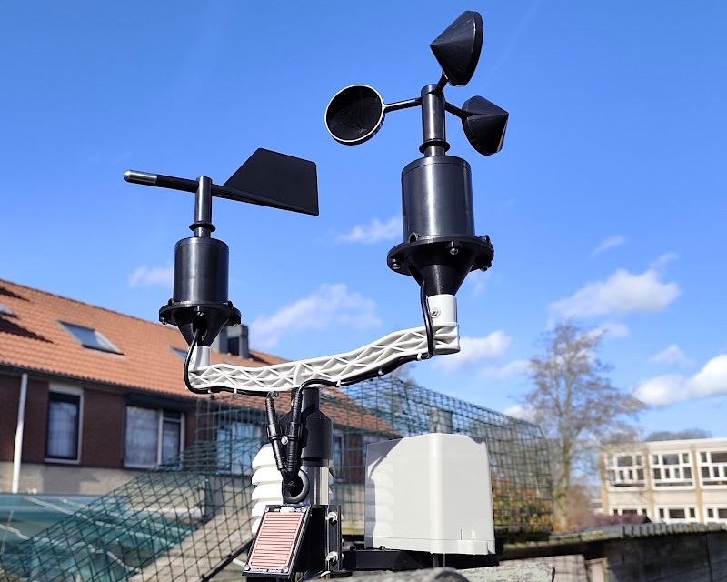 Afbeeldingslocatie: https://tweakers.net/i/ygR_Bly-ac8NygPozNEEdjWdTQw=/fit-in/4920x3264/filters:max_bytes(3145728):no_upscale():strip_icc():strip_exif()/f/image/DxMY0A6NFnJFwMClJbub5ACd.jpg?f=user_large