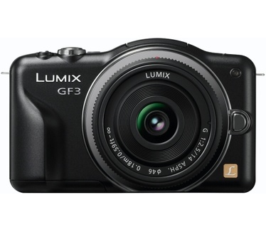 Panasonic Lumix G DMC-GF3 + 14mm pancake Zwart