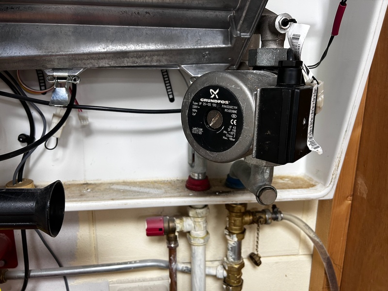 Afbeeldingslocatie: https://tweakers.net/i/yiJAxvfUNJp78hTYe58qC-mKKlE=/800x/filters:strip_icc():strip_exif()/f/image/kUuUbany2BW9j23jyGRGDNZO.jpg?f=fotoalbum_large