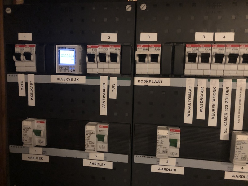 Afbeeldingslocatie: https://tweakers.net/i/ykQT2rWCgqHsZ8A-N2ZMskLHO-Q=/800x/filters:strip_icc():strip_exif()/f/image/nBDBQLgfsHRGRdd86QZD9IKC.jpg?f=fotoalbum_large