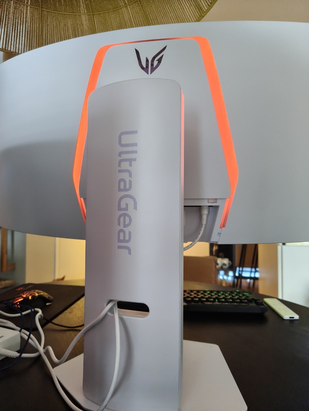 Afbeeldingslocatie: https://tweakers.net/i/ym3aMhVRAt1Z5R4UXKnsveyvFS8=/x800/filters:strip_icc():strip_exif()/f/image/b8UlMCQTRKLwi3ZrX3RIiKUw.jpg?f=fotoalbum_large