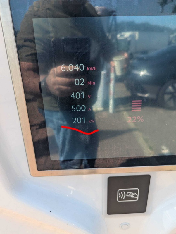 Afbeeldingslocatie: https://tweakers.net/i/yma7Nl7c08aVSM2cFMF8T_LA1rI=/x800/filters:strip_icc():strip_exif()/f/image/bVQiHASXaIoFyshUtNkp2i32.jpg?f=fotoalbum_large