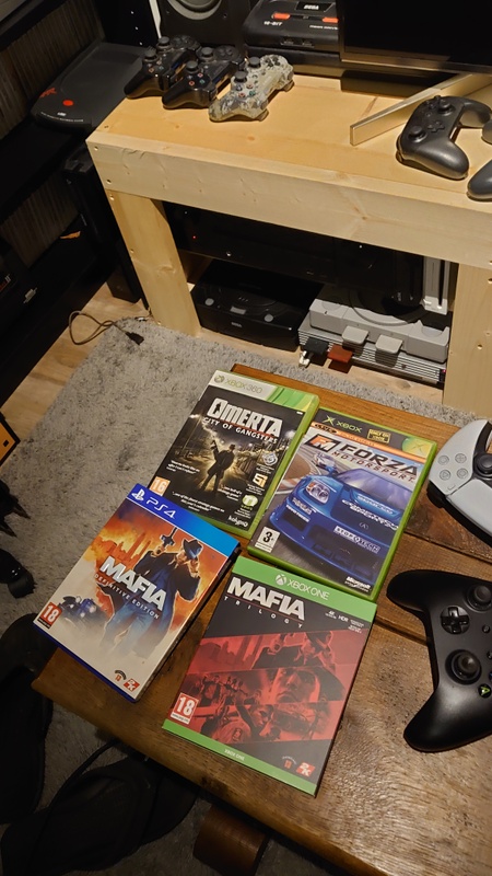 Afbeeldingslocatie: https://tweakers.net/i/ytAKNJteNYPhjJY5YIhpgxtnhsI=/x800/filters:strip_icc():strip_exif()/f/image/ZPj515nDKrwrnAfZl03GoMwn.jpg?f=fotoalbum_large