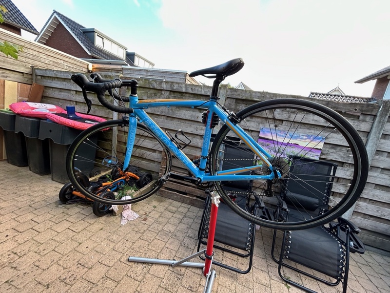 Afbeeldingslocatie: https://tweakers.net/i/ywQkqRNPMwuLi2VQSE4It5cjeL4=/800x/filters:strip_icc():strip_exif()/f/image/FBKjDrRIxZPYiom0NUowhW4r.jpg?f=fotoalbum_large