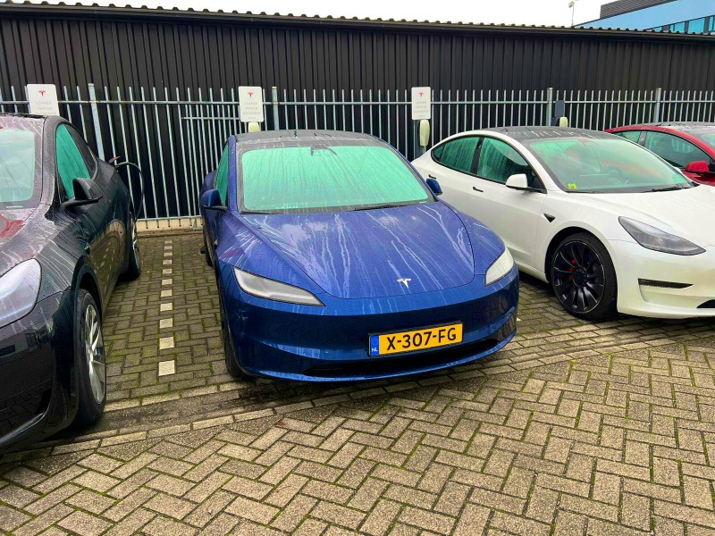 Afbeeldingslocatie: https://tweakers.net/i/z1fFP040UaNsFZXVCYfaW6yi_jE=/800x/filters:strip_icc():strip_exif()/f/image/TOOCZr0kp2c5I1QX9n88Km0L.jpg?f=fotoalbum_large