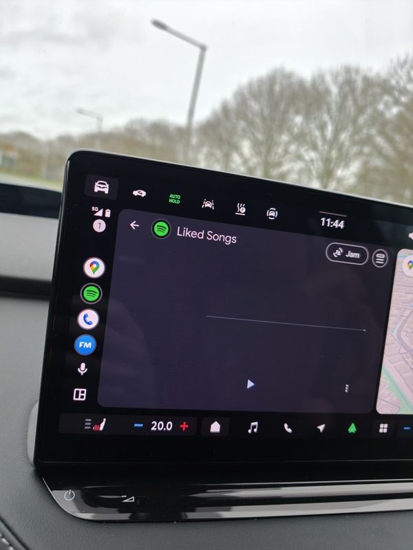 Afbeeldingslocatie: https://tweakers.net/i/z3UyUb_IwQyq1Svpjwr4actnhBI=/x800/filters:strip_icc():strip_exif()/f/image/fwSeuJ1bWSKJM5067OhHdWNM.jpg?f=fotoalbum_large
