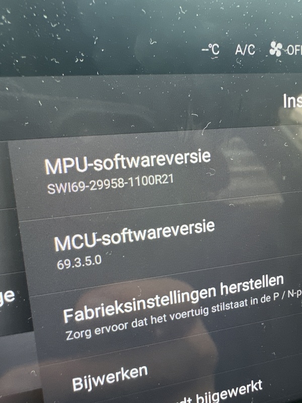 Afbeeldingslocatie: https://tweakers.net/i/z3dcT9LvlaHmhQJNdSDkATA2jzw=/x800/filters:strip_icc():strip_exif()/f/image/9xHY0ZnLm5wopoZwlUJhapM6.jpg?f=fotoalbum_large