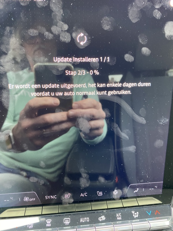Afbeeldingslocatie: https://tweakers.net/i/z5hrQjp8p7S3-ajqQZxi0yCgFXQ=/x800/filters:strip_icc():strip_exif()/f/image/NZiyOSFDFwAFtlgMvv3WBPjq.jpg?f=fotoalbum_large