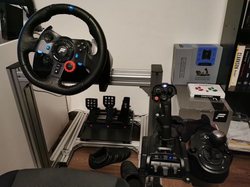 Afbeeldingslocatie: https://tweakers.net/i/z8YHa8NSKVpuXZpK-wkZolz8Npg=/800x/filters:strip_icc():strip_exif()/f/image/0heK6CNTTlFqrwllF6qVz2KP.jpg?f=fotoalbum_large