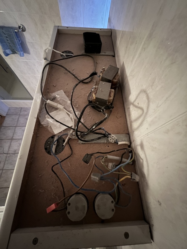 Afbeeldingslocatie: https://tweakers.net/i/z9sAm39JCG49bGhN3qXsIyEBEEU=/x800/filters:strip_icc():strip_exif()/f/image/Z1eToaeOpqKKIvmMa4m6UvS8.jpg?f=fotoalbum_large