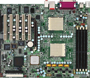 Tyan S2875 Tiger K8W perspic (groot)