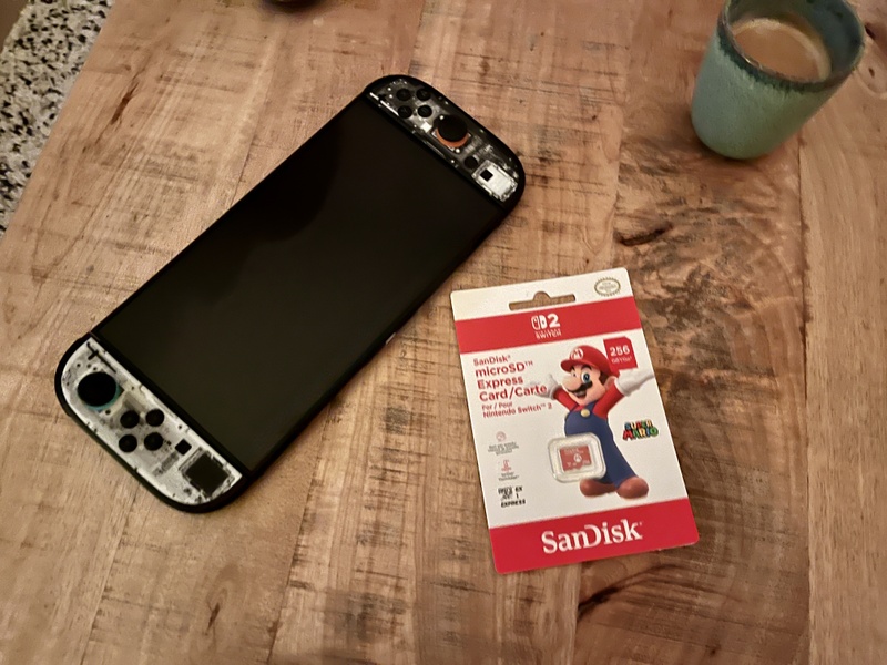 Afbeeldingslocatie: https://tweakers.net/i/zELsV1WgT_wlHXefT24FFck8xk0=/800x/filters:strip_icc():strip_exif()/f/image/BKoyWseymOrce1povfZZQV63.jpg?f=fotoalbum_large