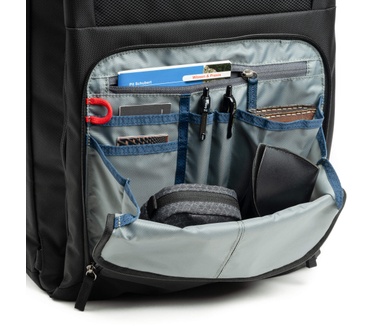 Think Tank Photo Shape Shifter 37L