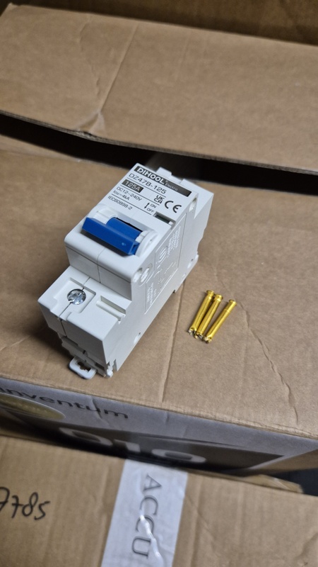 Afbeeldingslocatie: https://tweakers.net/i/zKb-O4WmY7WKae1jpfwn05nWLi0=/x800/filters:strip_icc():strip_exif()/f/image/HWQixzfgomXSOzXjLqubTl0e.jpg?f=fotoalbum_large