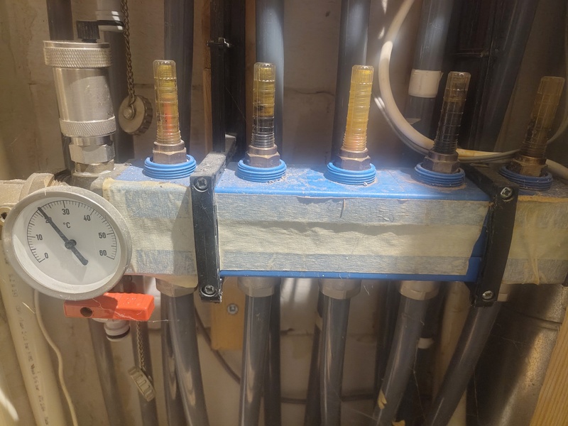 Afbeeldingslocatie: https://tweakers.net/i/zKdOMzgTb5SNmnk8Hqn43obWdXY=/800x/filters:strip_icc():strip_exif()/f/image/0iyI5pPoJEkPyU8cgaBG5rIG.jpg?f=fotoalbum_large