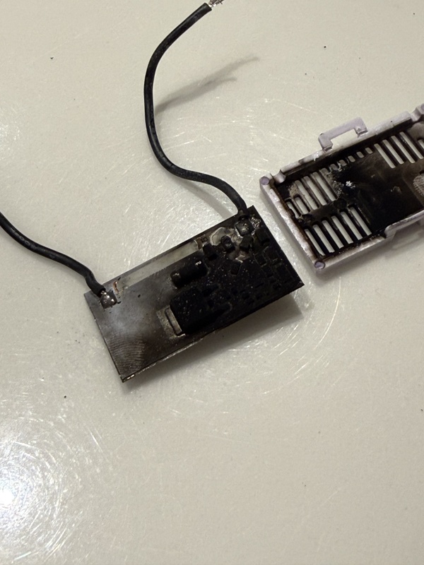 Afbeeldingslocatie: https://tweakers.net/i/zMEzpnt-9-K4DAnHxZl4JCZ2yIA=/x800/filters:strip_icc():strip_exif()/f/image/5N9BMoIRCZMvRmbESrUW4aEU.jpg?f=fotoalbum_large