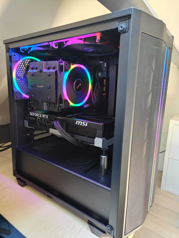 Afbeeldingslocatie: https://tweakers.net/i/zMmArng2jxndHi0aCLPrXpDb7oI=/x800/filters:strip_icc():strip_exif()/f/image/9Wpe35sa0EZaF7Vx2vuNHIiH.jpg?f=fotoalbum_large