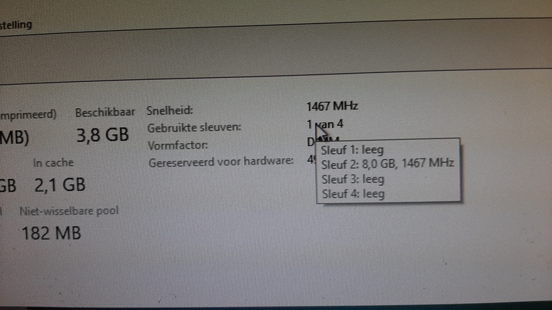 Afbeeldingslocatie: https://tweakers.net/i/zNjsiVVwHXEnWxO0tqgcSyYpMIo=/800x/filters:strip_icc():strip_exif()/f/image/s6QaONacZJsRRJ4dDtqIDNnI.jpg?f=fotoalbum_large