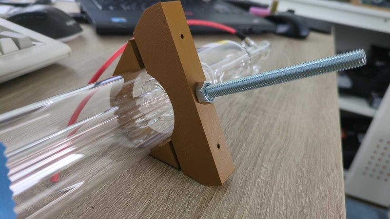Afbeeldingslocatie: https://tweakers.net/i/zO1duvAd8UuUD0yL5-35KcTmEvs=/800x/filters:strip_icc():strip_exif()/f/image/336mlOggghTYWTYzbImkfwXq.jpg?f=fotoalbum_large