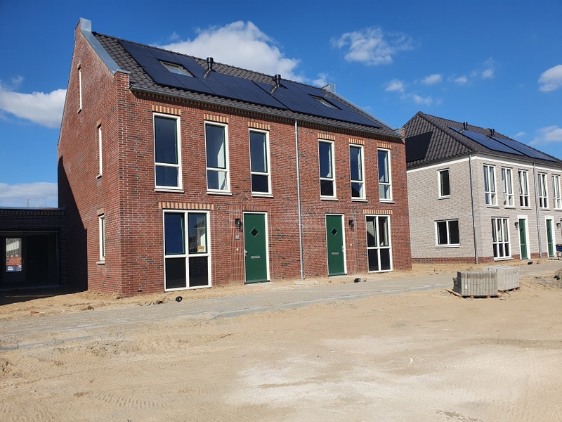 Afbeeldingslocatie: https://tweakers.net/i/zQ5lgFhmfZ2DfGdDoI_DMf6C_9Y=/800x/filters:strip_icc():strip_exif()/f/image/HcO4mGhWQeGidvUkcwUFKyDY.jpg?f=fotoalbum_large