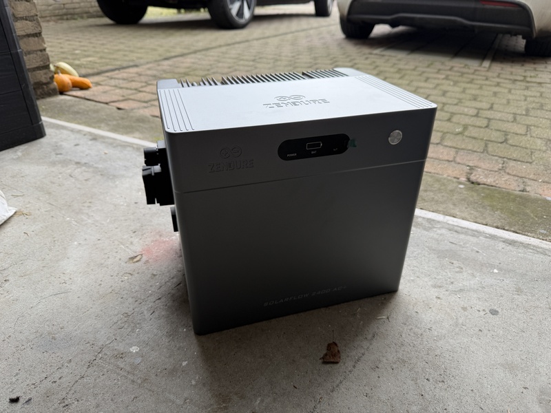 Afbeeldingslocatie: https://tweakers.net/i/zQfoPloa1xp1xxL23UuVX1Kwmnk=/800x/filters:strip_icc():strip_exif()/f/image/M91EwssZEMiHv75BkufPNhV5.jpg?f=fotoalbum_large