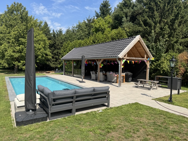 Afbeeldingslocatie: https://tweakers.net/i/zSv2FQVixLaxfZ7EIAhBUs_rhXk=/800x/filters:strip_icc():strip_exif()/f/image/ft1jfdur7Jzp7Mvpw9FOWf4d.jpg?f=fotoalbum_large