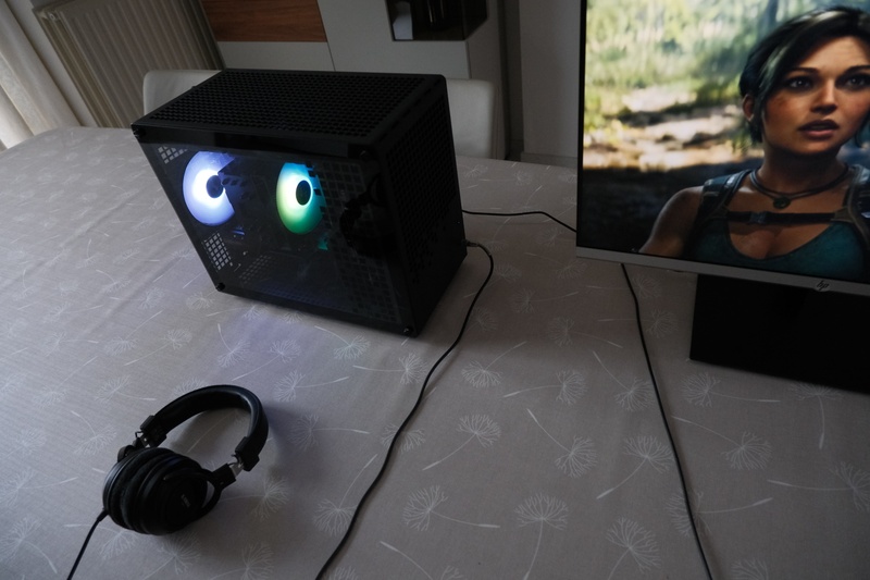 Afbeeldingslocatie: https://tweakers.net/i/zUgww1-IqU_7hymmdfTbF7cedYs=/800x/filters:strip_icc():strip_exif()/f/image/gqxvMaWGTmhTccgtc3cFJdaj.jpg?f=fotoalbum_large