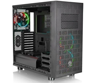 Thermaltake Core X31 RGB