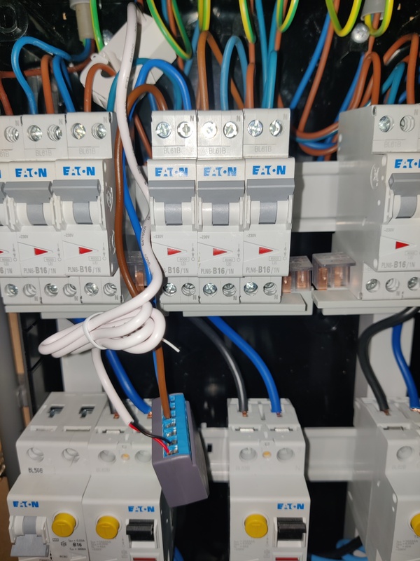 Afbeeldingslocatie: https://tweakers.net/i/zcCWXYTtVfqL2mwEYKOZohvRMsg=/x800/filters:strip_icc():strip_exif()/f/image/Y2i02VnJ5kjVSlCXKrZeVj6z.jpg?f=fotoalbum_large