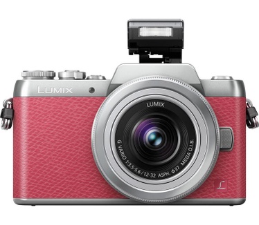 Panasonic Lumix G DMC-GF7 + 12-32mm / F3.5-5.6 ASPH. / MEGA O.I.S. Roze