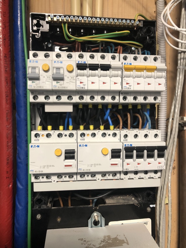 Afbeeldingslocatie: https://tweakers.net/i/zfj1WUSbKxpWmt3m9u08hK6h0o4=/x800/filters:strip_icc():strip_exif()/f/image/x0YFU4sAbkqyFIpJWK9hrYgY.jpg?f=fotoalbum_large