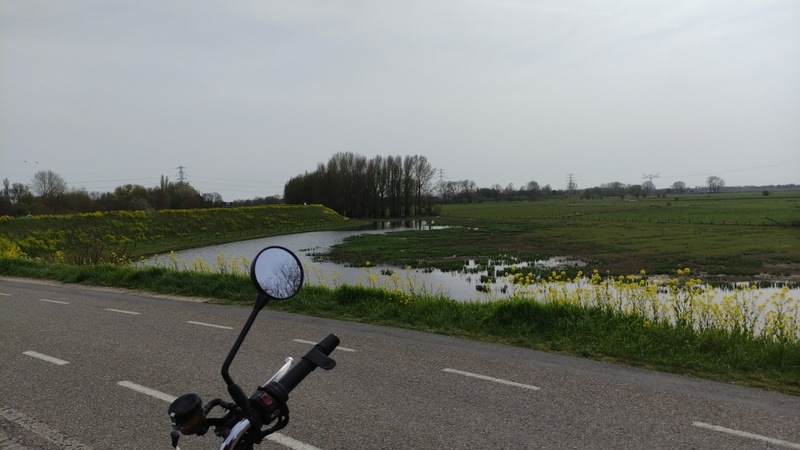 Afbeeldingslocatie: https://tweakers.net/i/ziCFCO0kTIhHUAIPETcREafoWuI=/800x/filters:strip_icc():strip_exif()/f/image/OZF5pZSHJIDSrknG0a2kdWNA.jpg?f=fotoalbum_large