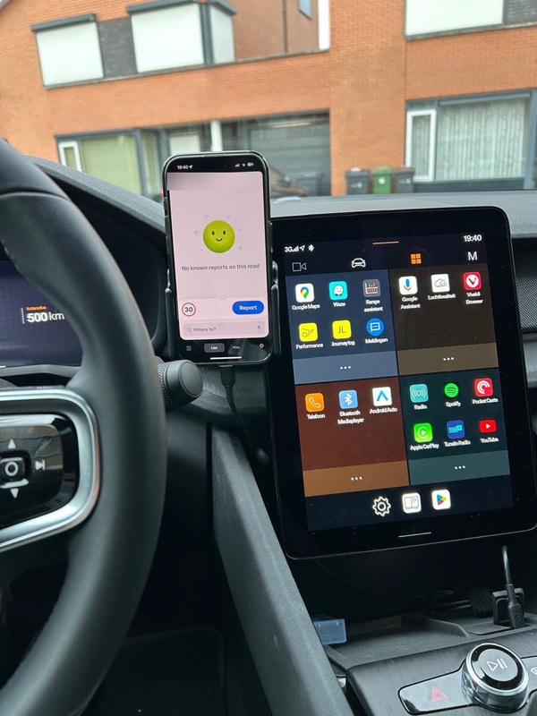 Afbeeldingslocatie: https://tweakers.net/i/zilQNtyIiX0qw91Qa06FVuUY8C4=/x800/filters:strip_icc():strip_exif()/f/image/xTkHvkeyqsYbb4up32VIQSLm.jpg?f=fotoalbum_large