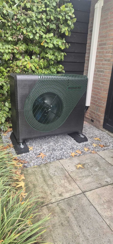 Afbeeldingslocatie: https://tweakers.net/i/zmOtn2f_PPeLiU4WEylGKladIc4=/x800/filters:strip_icc():strip_exif()/f/image/wecwkot5HM9GLEnAv58lkIKV.jpg?f=fotoalbum_large