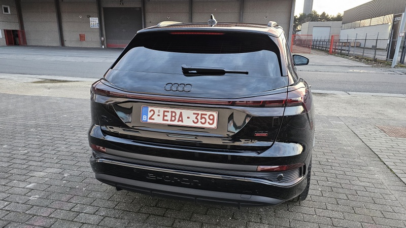 Afbeeldingslocatie: https://tweakers.net/i/znQ9e0hjBxhGK4PhxPmZcPhYasg=/800x/filters:strip_icc():strip_exif()/f/image/0a8XI1vvWoSbBv7MmBjCJeM6.jpg?f=fotoalbum_large