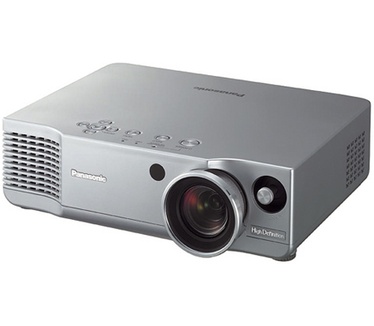 Panasonic PT-AE900E (WXGA, 5500:1, 1100, LCD)