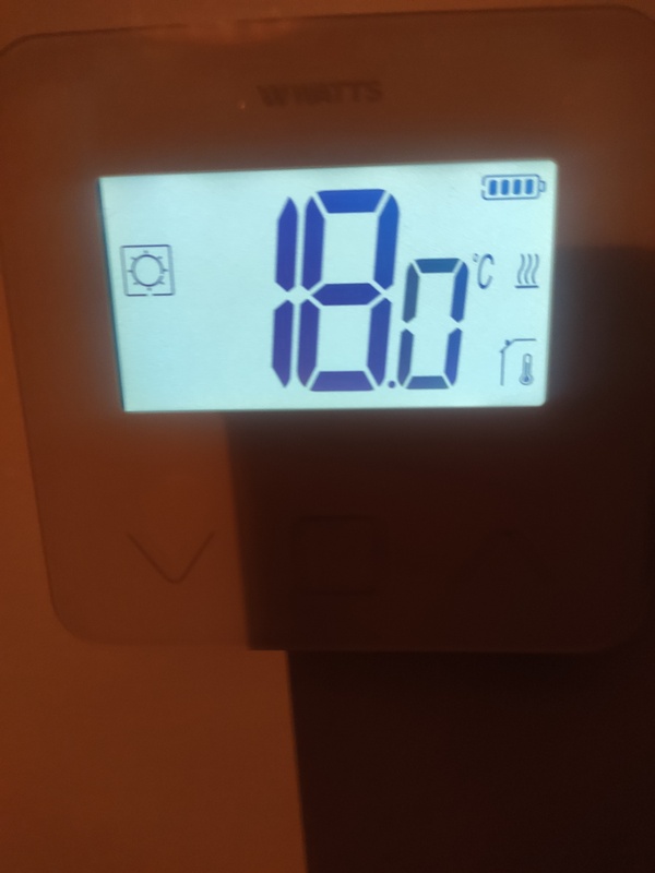 Afbeeldingslocatie: https://tweakers.net/i/zpOorQX7wOG5IaMPisNsN-Z1Lbo=/x800/filters:strip_icc():strip_exif()/f/image/UkVyiJJuwnMd1R3oEBv73jgR.jpg?f=fotoalbum_large