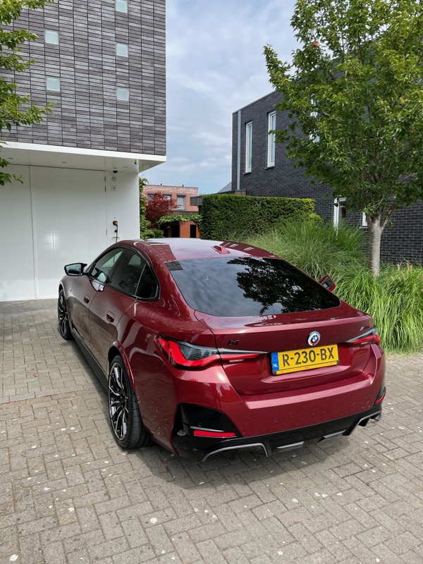 Afbeeldingslocatie: https://tweakers.net/i/zraycLlEyhUxEAc-WE-pBH77ogE=/x800/filters:strip_icc():strip_exif()/f/image/SNhgsMi9gdsm3kDnCedaxidA.jpg?f=fotoalbum_large