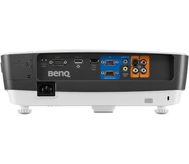 BenQ MU686