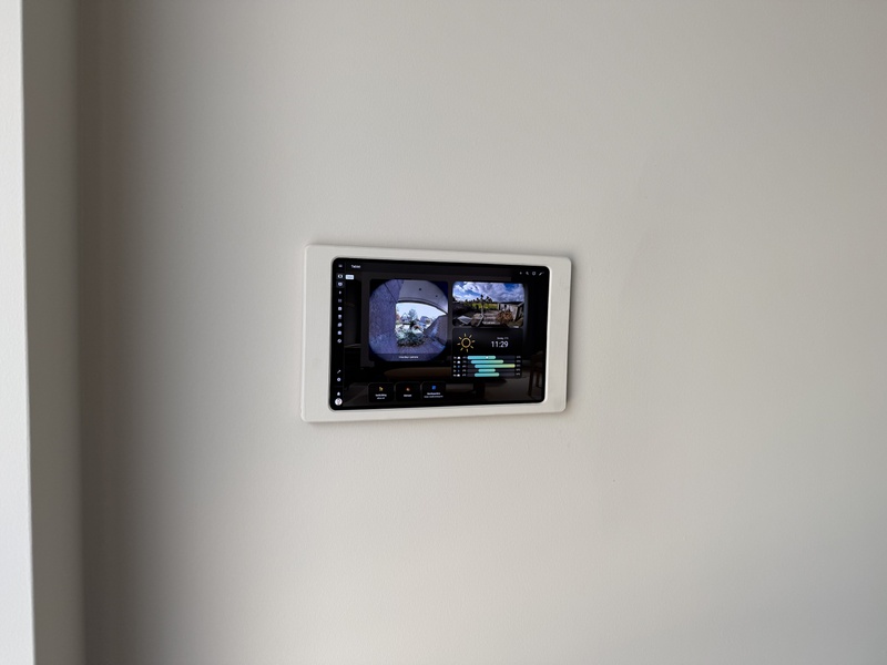 Afbeeldingslocatie: https://tweakers.net/i/zsrt-MKQJDqAwk3SE2cOMZtG5RY=/800x/filters:strip_icc():strip_exif()/f/image/06ZFDs4bIEffezwmKlf8MkWG.jpg?f=fotoalbum_large