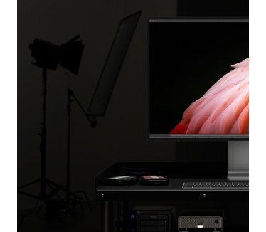 Apple Pro Display XDR + MWUG2FN/A
