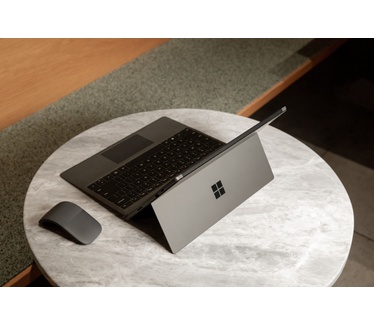 Microsoft Surface Pro 7