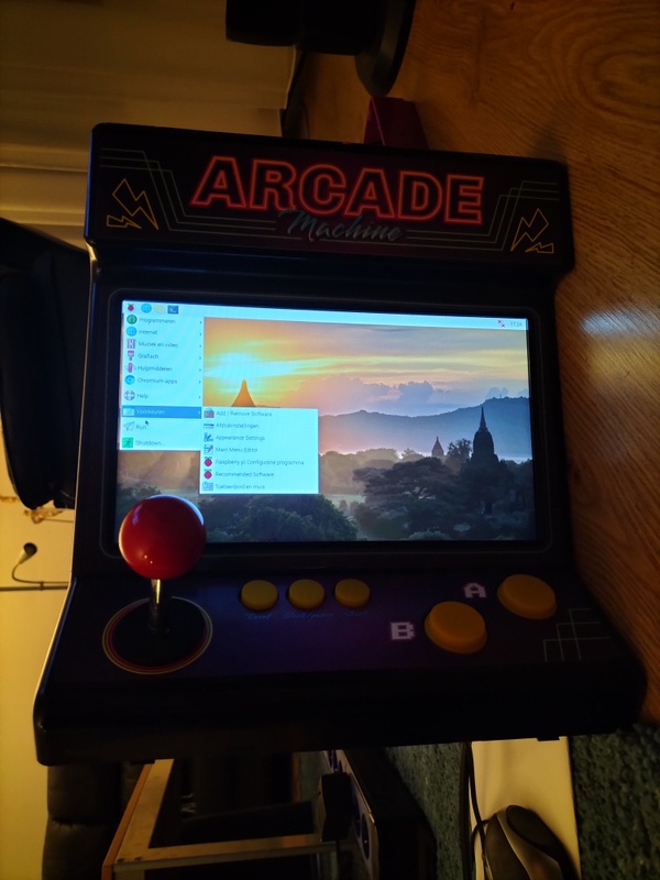 Afbeeldingslocatie: https://tweakers.net/i/zynuq-Y6Egg4w7bAYwc40G5_QhY=/x800/filters:strip_icc():strip_exif()/f/image/Ids7wFldcVLTmQitoVBLE8F3.jpg?f=fotoalbum_large
